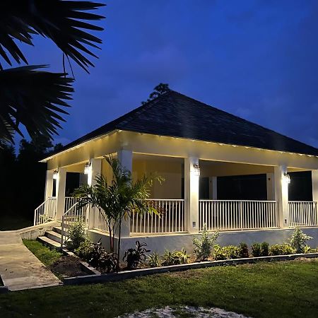 Garden Penthouse Nassau Exterior photo