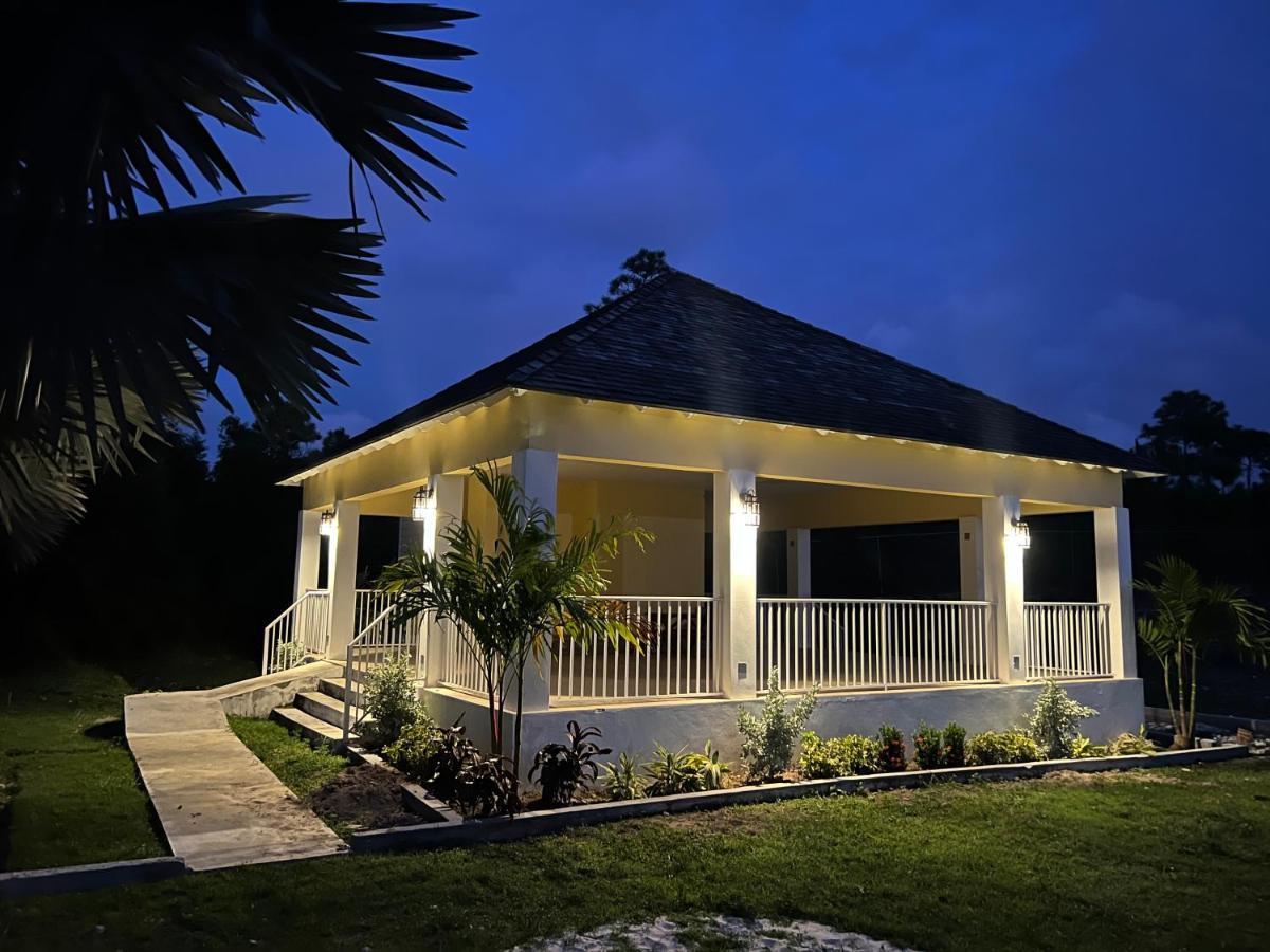 Garden Penthouse Nassau Exterior photo